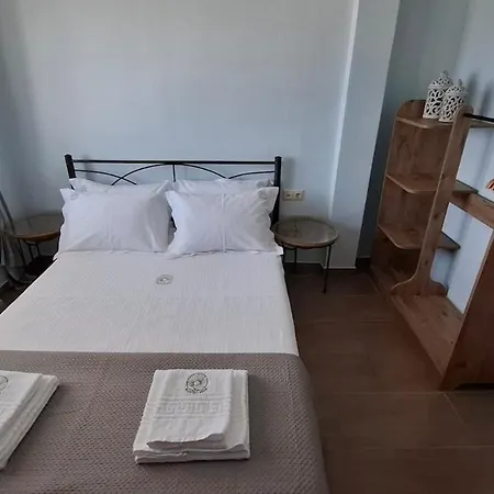 빌라 Marilita's House Néa Péramos